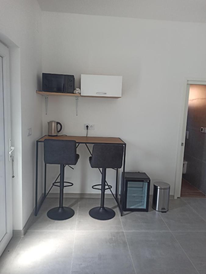 Venite Rooms Velika Exteriör bild