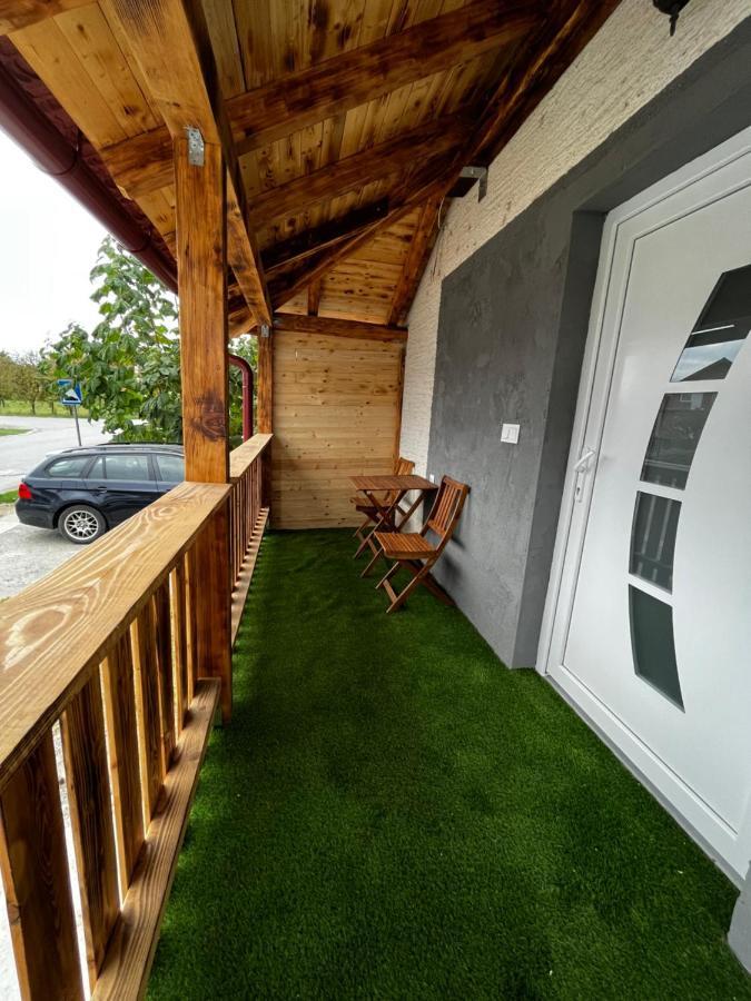 Venite Rooms Velika Exteriör bild